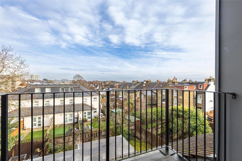 Clifford Road, London, SE25