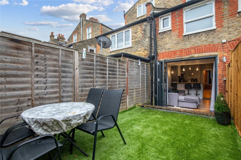 Gilbey Road, London, SW17