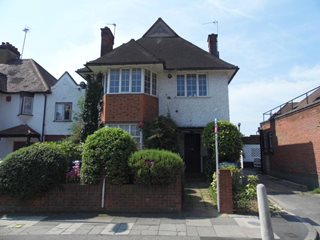 Hervey Close, Finchley, London, N3
