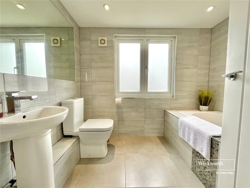 Kilmington Way, Highcliffe, Dorset, BH23