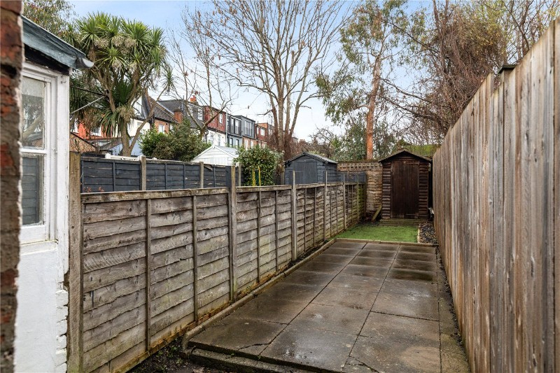 Fallsbrook Road, London, SW16