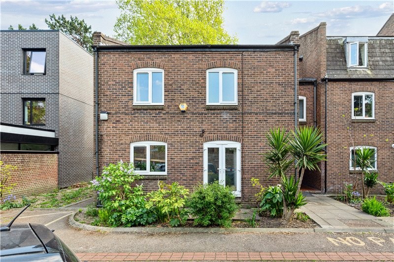 Ashworth Close, London, SE5