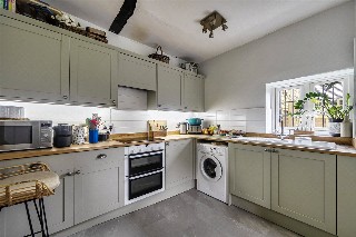 Peper Harow Lane, Shackleford, Godalming, Surrey, GU8