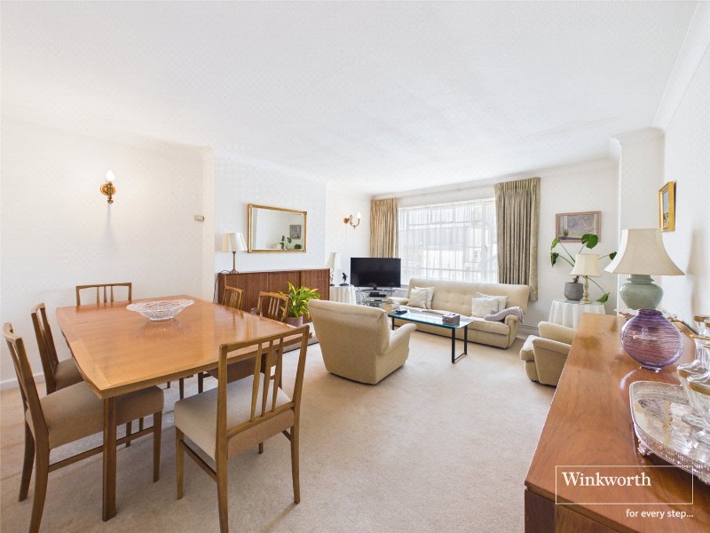 St. Peter's Court, Hendon, London, NW4