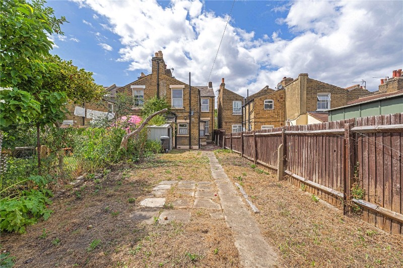 Consort Road, London, SE15