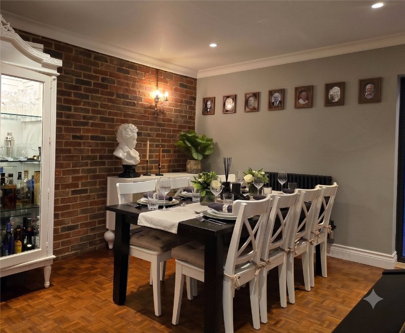 Fox Hill, Farley Hill, Reading, Berkshire, RG7