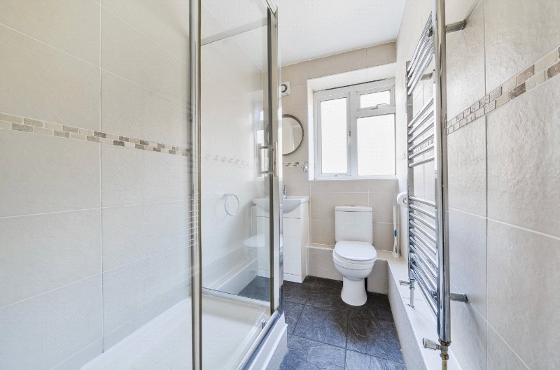 Rosebery Avenue, London, EC1R