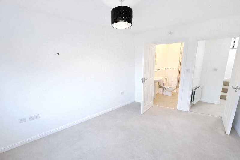 Holloway Avenue, Bourne, Lincolnshire, PE10