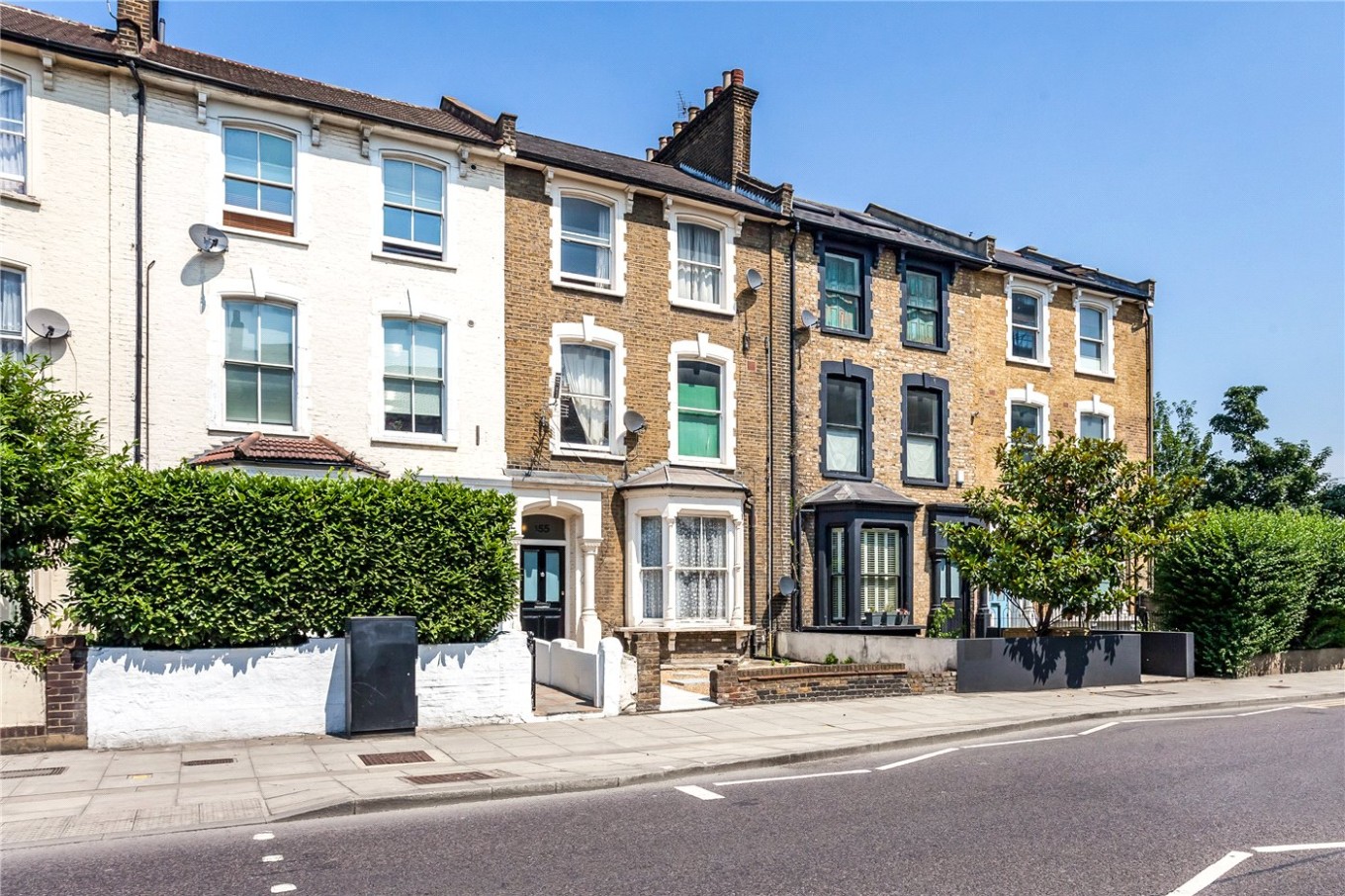 1 bedroom property for sale in Graham Road, London, E8 (Ref HAC170190