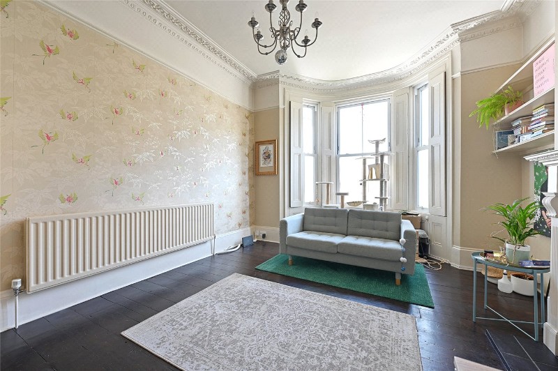 Askew Road, London, W12
