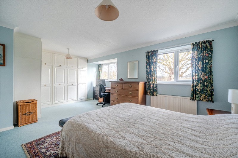 West Mead, The Hart, Farnham, Surrey, GU9