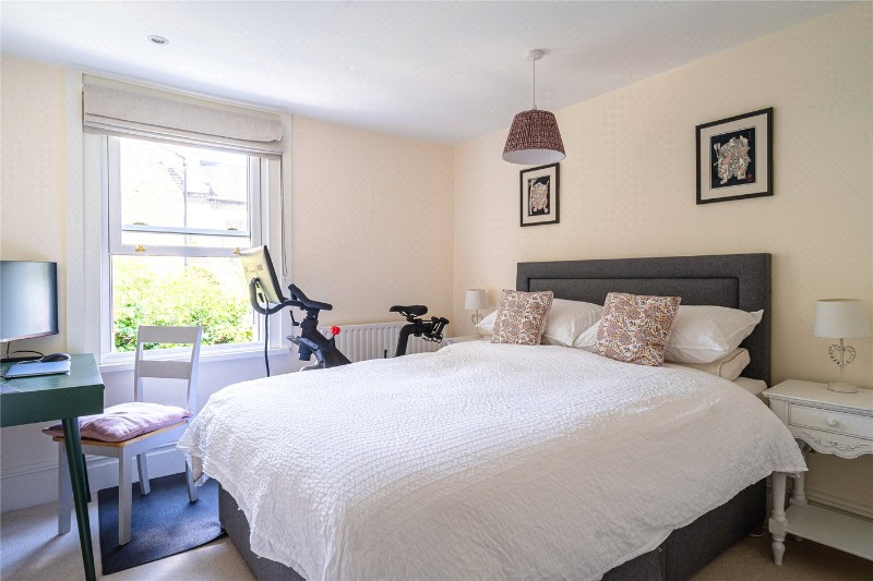 Solon Road, London, SW2