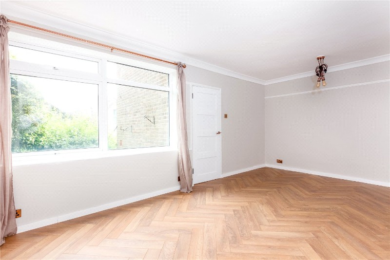 Highgate Avenue, London, N6