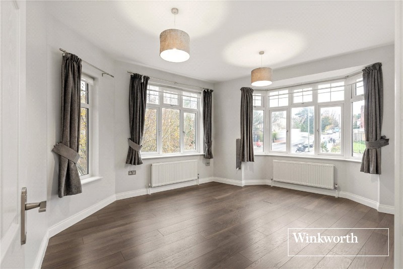 East End Road, London, N3