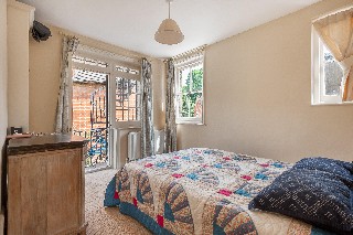 Kennington Lane, London, UK, SE11