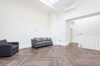 Bedford Street, London, WC2E