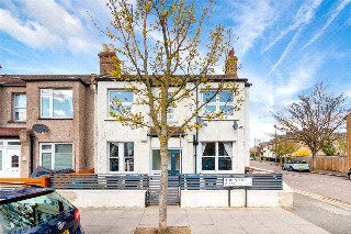 Robinson Road, London, SW17