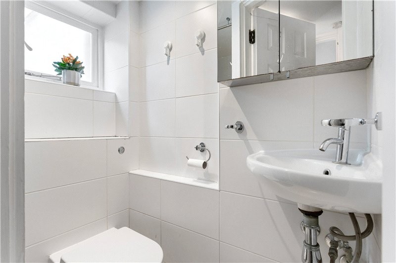 Queen's Gate, London, SW7