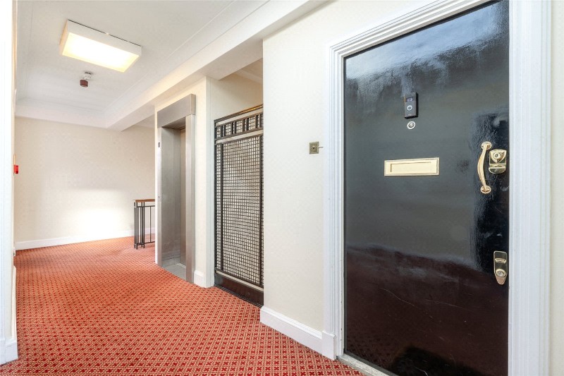 Eyre Court, 3-21 Finchley Road, St John&#39;s Wood, London, NW8