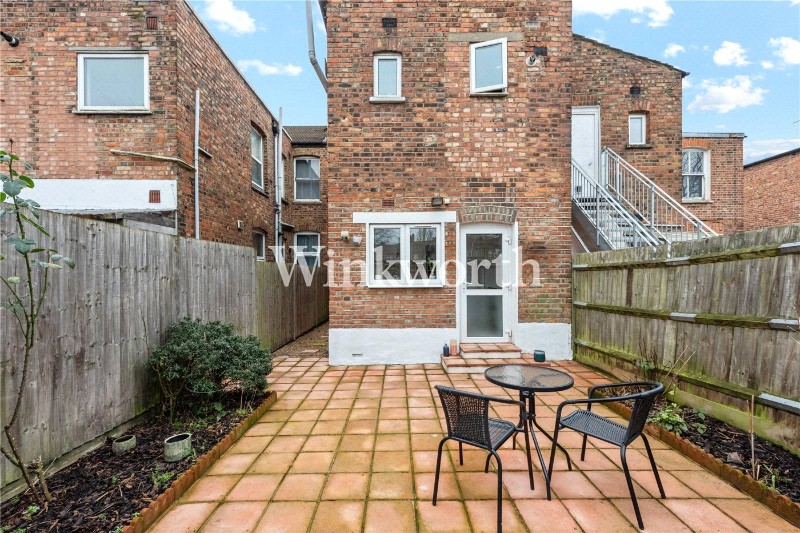 Westbury Avenue, London, N22