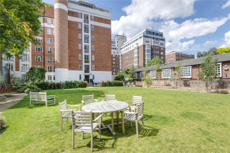 Grove End Gardens, Grove End Road, St John&#39;s Wood, London, NW8