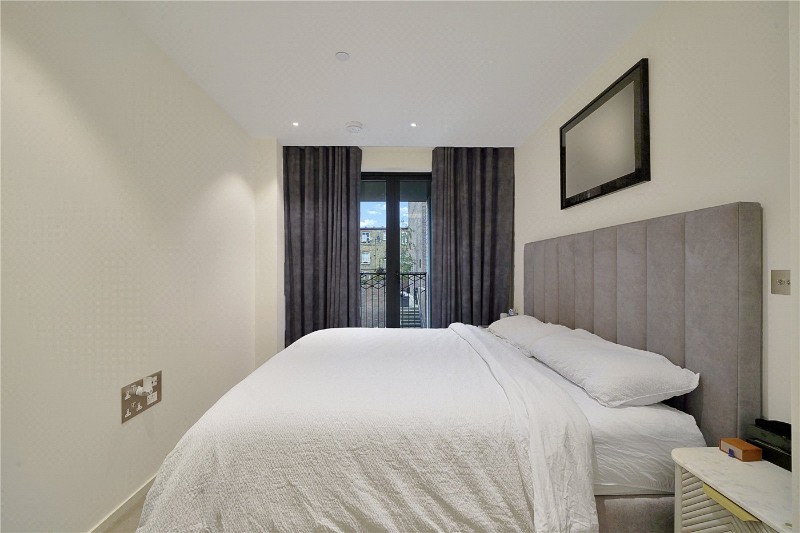 Farnfield Close, London, N8