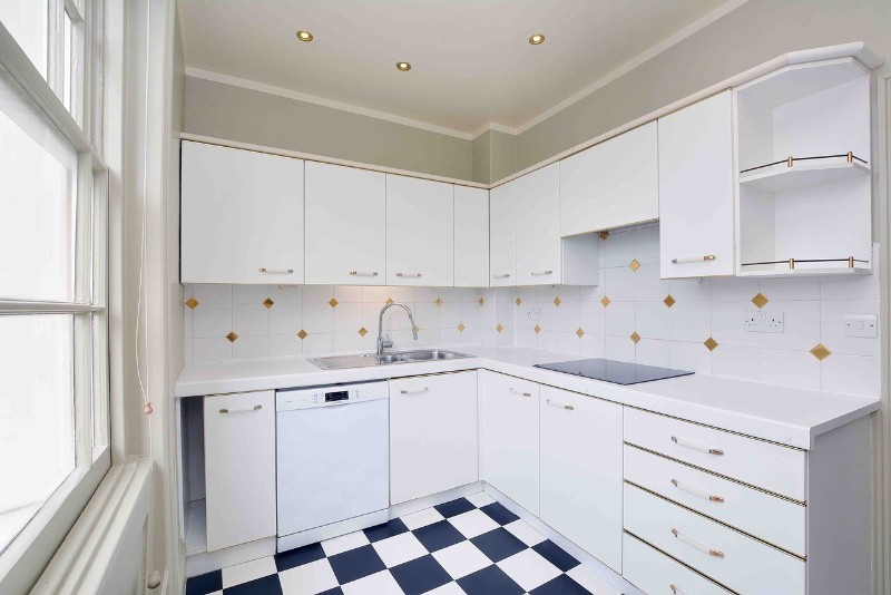 Warwick Avenue, Little Venice, London, W9