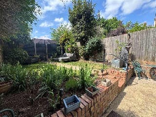 Montague Road, London, N8