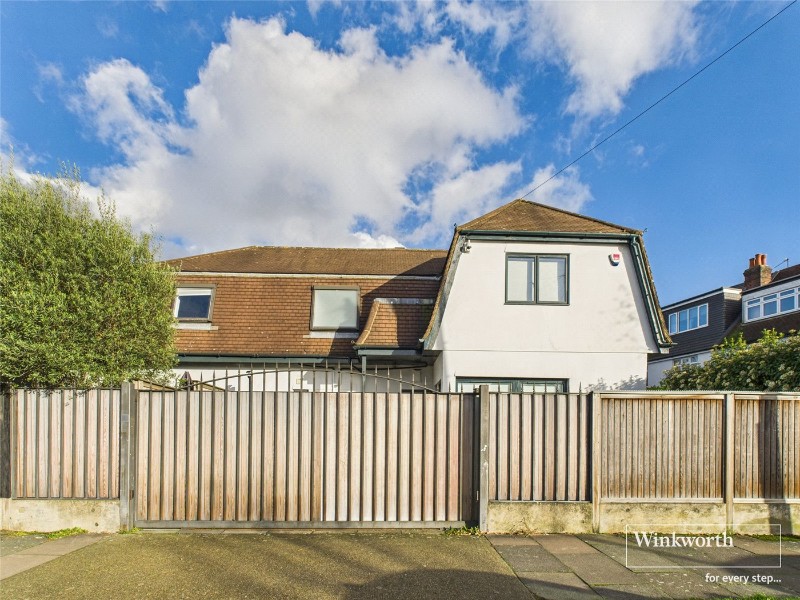 Shaftesbury Avenue, Kenton, Harrow, HA3