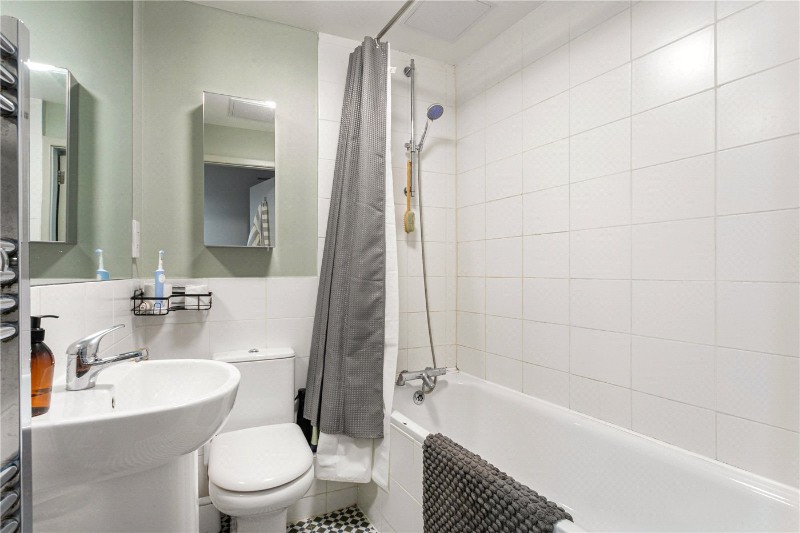 Gillett Place, London, N16