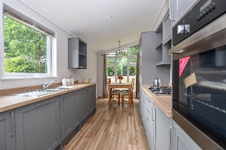 Pinewood Caravan Park, Wokingham, Berkshire, RG40