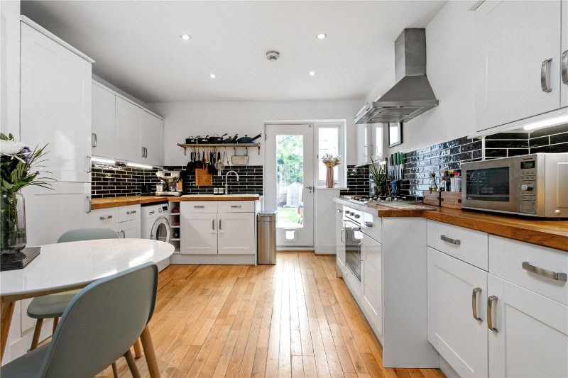 Cricketfield Road, London, E5