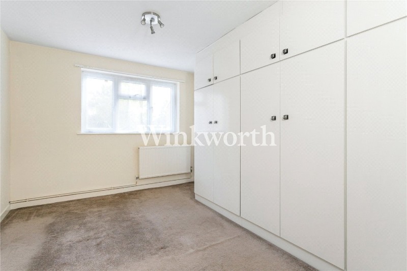 Springbank, London, N21