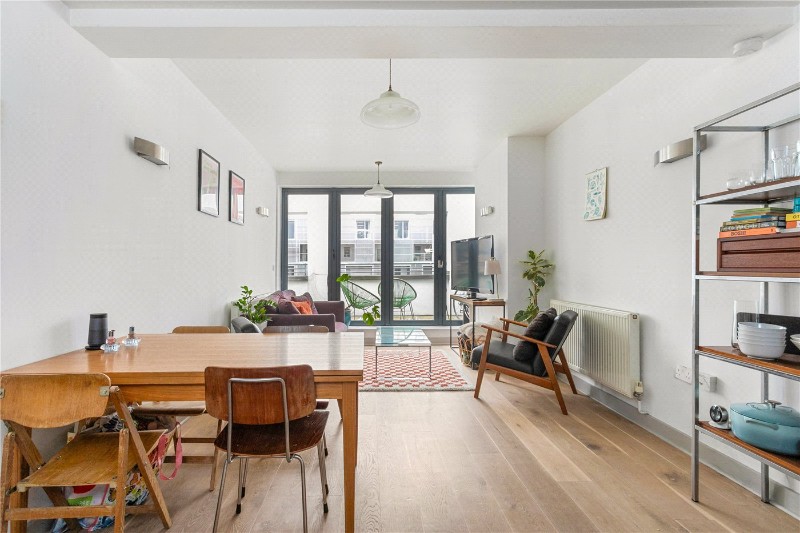 Gillett Place, London, N16
