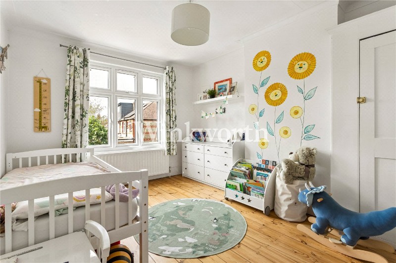 Hazelwood Lane, London, N13