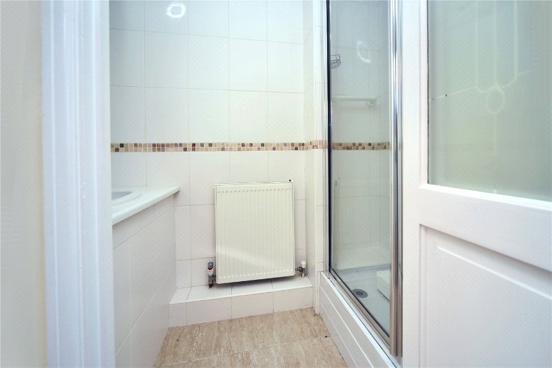 Thurnham Way, Tadworth, Surrey, KT20