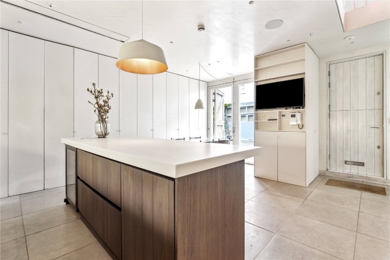 St. Lukes Mews, London, W11