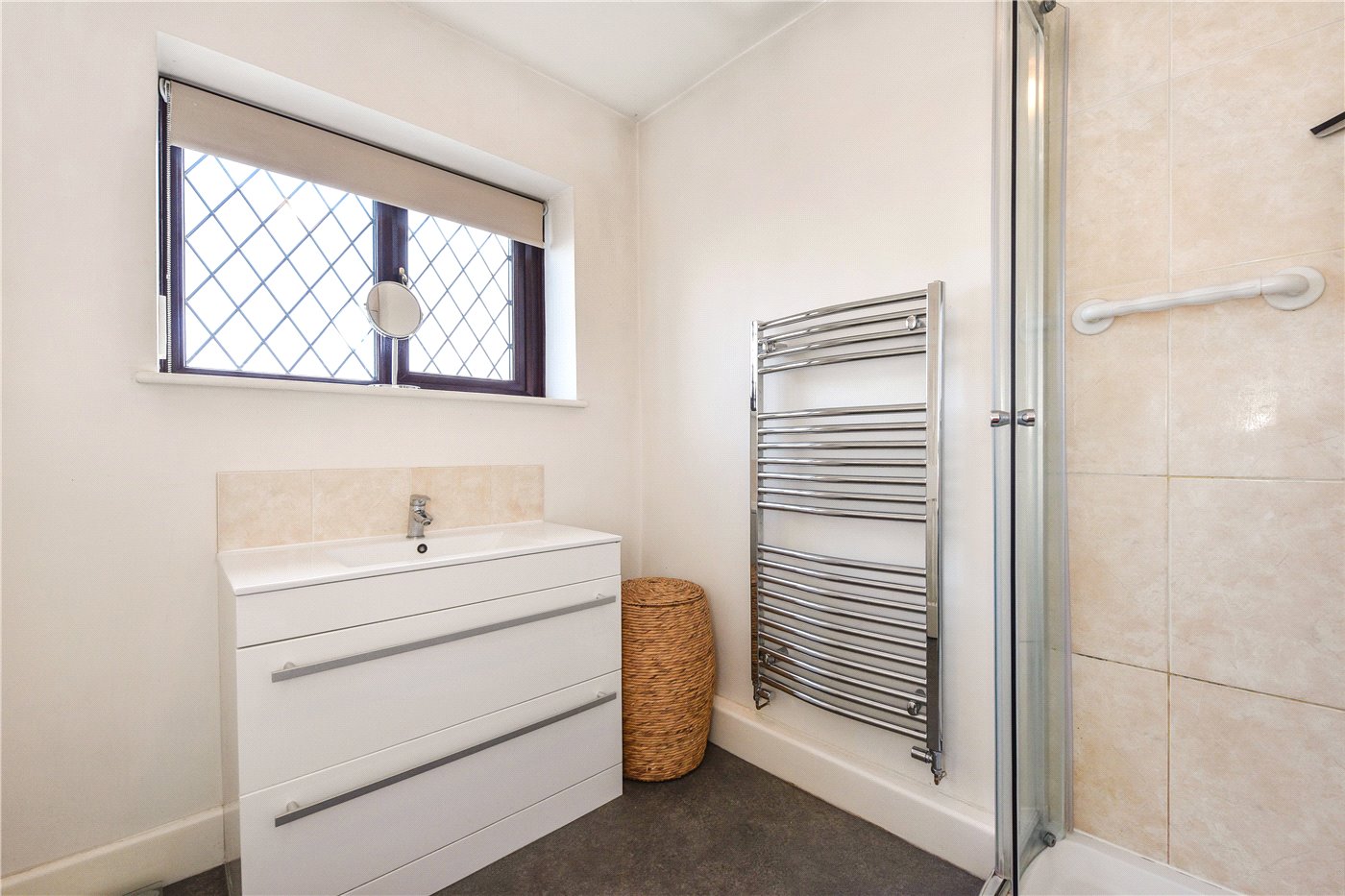 En Suite Shower Room