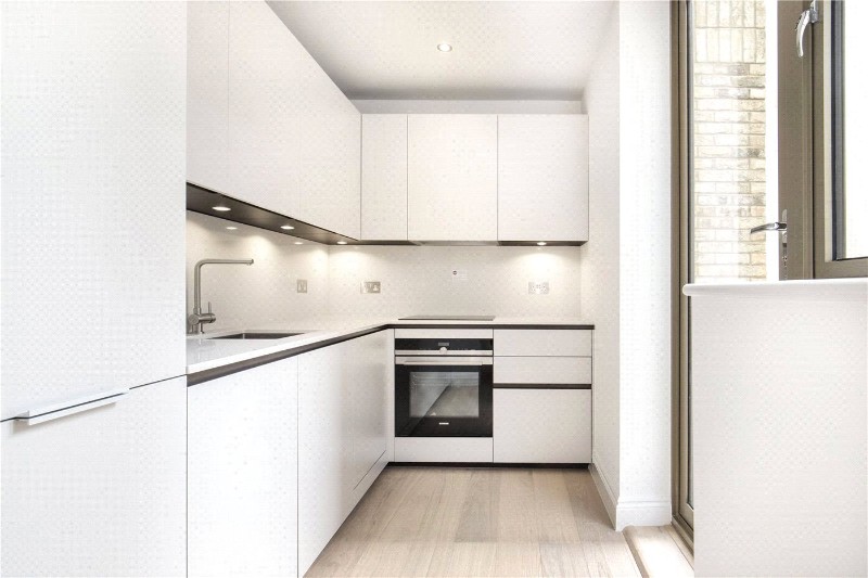 Keswick Road, London, SW15