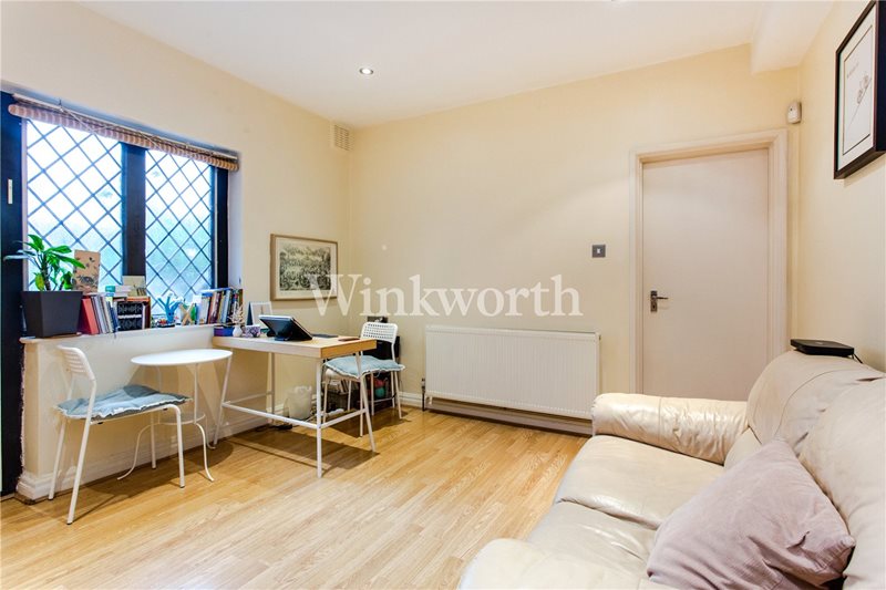 Rotherwick Road, London, NW11