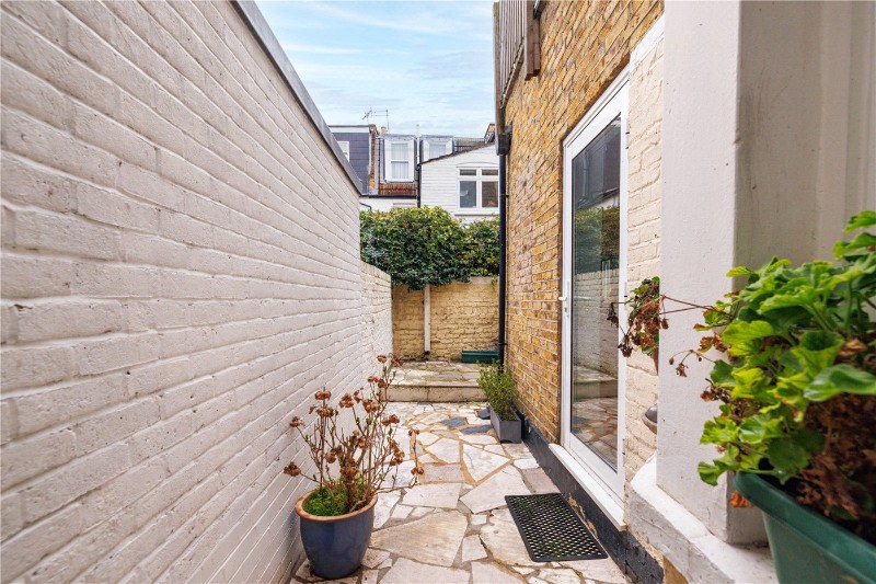 Dawes Road, London, SW6