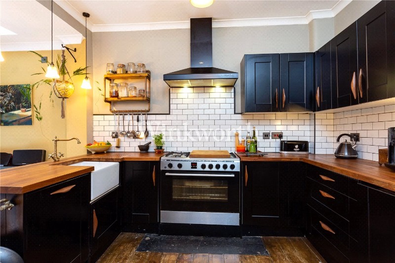 Falmer Road, London, N15