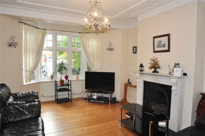 Hamilton Crescent, London, N13