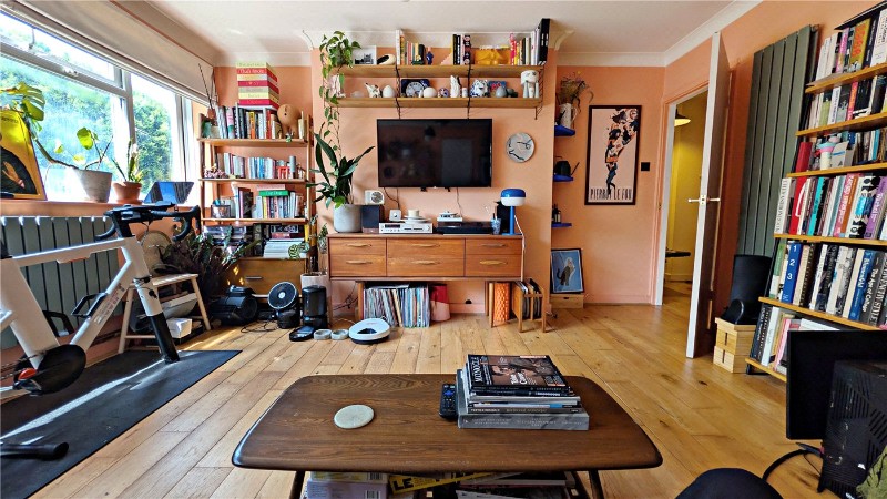 Ommaney Road, London, SE14