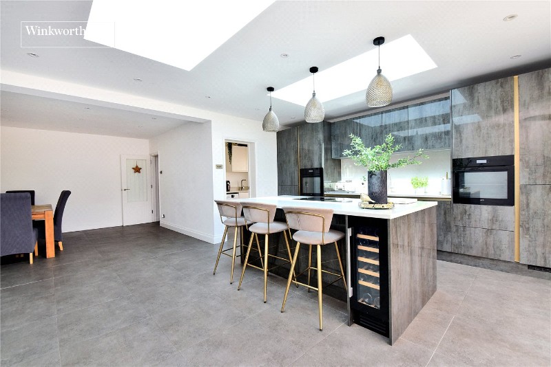 Worcester Park Road, Worcester Park, Surrey, KT4
