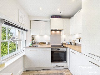 London Road, Reading, Berkshire, RG1