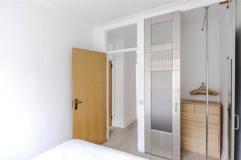 Connaught Close, London, W2