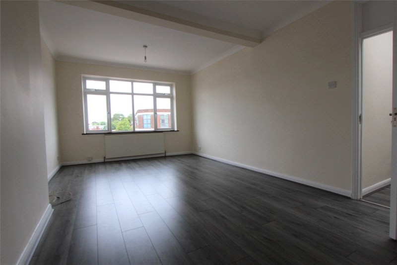 London Road, Hadleigh, Benfleet, SS7