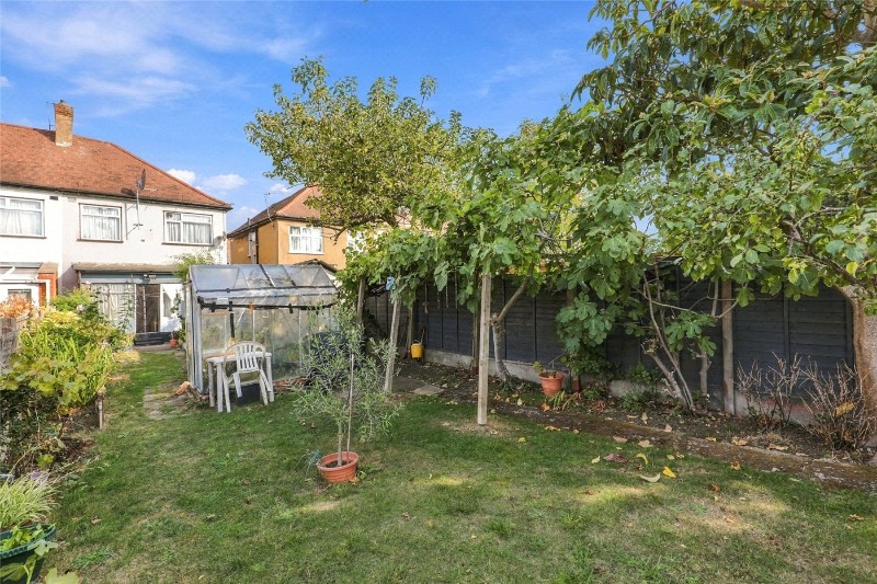 Devonia Gardens, London, N18