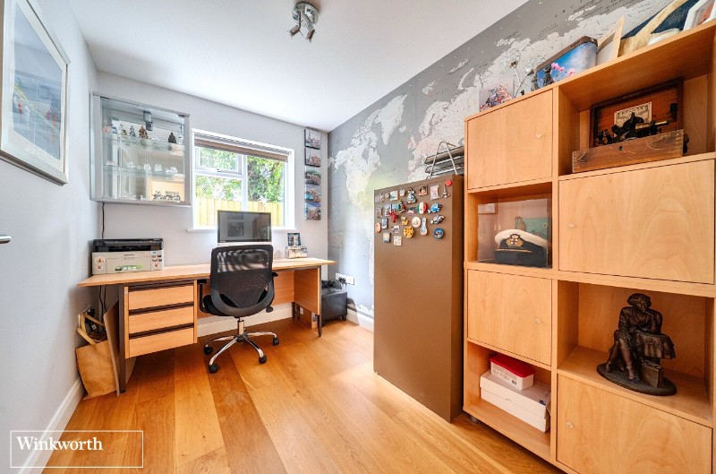 Buckskin Lane, Basingstoke, Hampshire, RG22